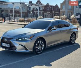 LEXUS ES 2020
