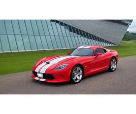 2015 DODGE VIPER GT - ONLY 3,600KMS, EXTENDED MOPAR WARRANTY