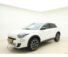 FIAT 600, 1.2 HYBRID LA PRIMA | CAMERA | LEDEREN BEKLEDING | STOELVERWARMING | 18'' LICHTMETALEN VELGEN | ELEKTRISCHE ACHTERKLEP | LED VER