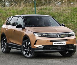 2025 VAUXHALL GRANDLAND 1.2 ULTIMATE (136PS)