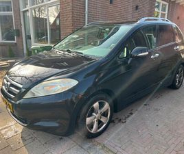 HONDA FR-V - 1.7I COMFOR AIRCO 6-PERSONEN