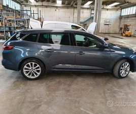 RENAULT MEGANE SW 4 SERIE AUTOCARRO N1