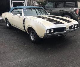 OLDSMOBILE CUTLASS 1969 OLDSMOBILE CUTLASS 442 NO RIPS, CRACKS, OR TEARS NO RUST 3 STAGE PAINT
