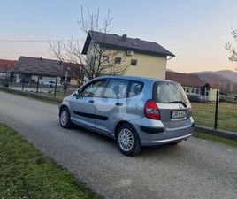 HONDA JAZZ HONDA JAZZ TOP AUTO GARANCIJA NA ISPRAVNOST MOZE ZAMJENA HITNO