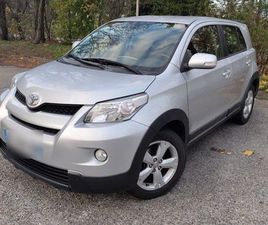 TOYOTA URBAN CRUISER