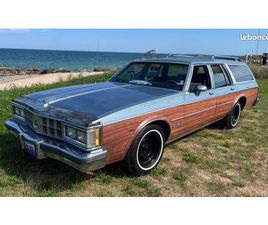 LOT VÉHICULES AMÉRICAINS