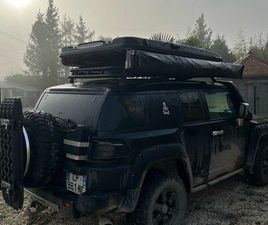 TOYOTA FJ CRUISER TRD