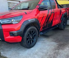 TOYOTA HILUX INVINCIBLE 2.8L 204 CV