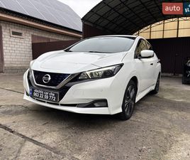 NISSAN LEAF 2020