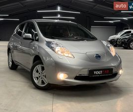 NISSAN LEAF 2017