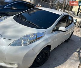 NISSAN LEAF 2015