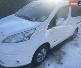 NISSAN E-NV200 2017