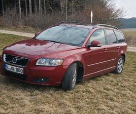 VOLVO V50 D2 2010