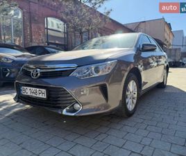TOYOTA CAMRY 2017