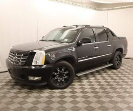 2013 CADILLAC ESCALADE EXT 4WD