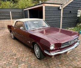 ② MUSTANG CONVERTIBLE 1965 BURGUNDY — FORD USA — 2EMEMAIN