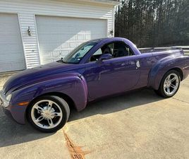 2004 CHEVROLET SSR