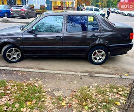 VOLKSWAGEN VENTO 1993