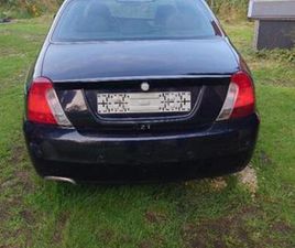 ② MG ZT SEDAN CONSTRUITE EN 2004/CERTIFICAT D'AUTHENTICITÉ. — MG — 2EMEMAIN