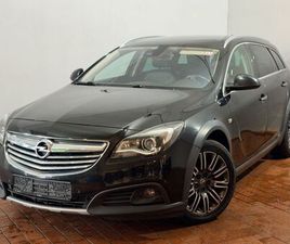 INSIGNIA 4X4 COUNTRY TOURER KAMERA AHK SITZKLIMA