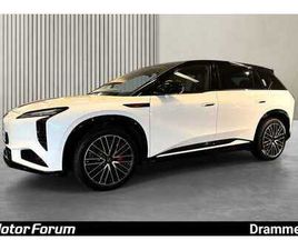 EXCLUSIVE 540KM WLTP /4-HJULS STYRING