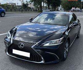 LEXUS ES 2018
