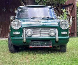 TRIUMPH HERALD ESTATE TEILRESTAURIERT