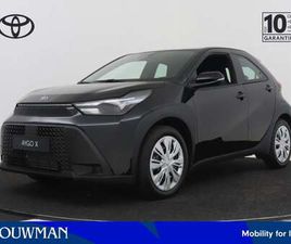 TOYOTA AYGO X HYBRID 115 PLAY *NIEUW*