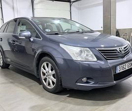 TOYOTA - AVENSIS