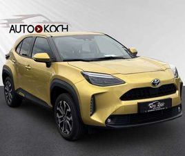 TOYOTA YARIS CROSS HYBRID AWD-I TEAM DEUTSCHLAND NAVI LED APPLE CARPL