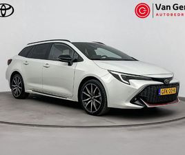 TOYOTA COROLLA TOURING SPORTS HYBRID 200 GR SPORT PLUS | LEDER | DODEHOEK DETECTIE | HEAD-UP DISPLAY | JBL | STOEL-/ACHTERBANKVERWARMING | APPLE CARPLAY / ANDRO