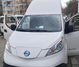 NISSAN E-NV200
