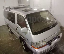 TOYOTA HIACE