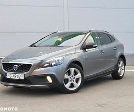 VOLVO V40 CROSS COUNTRY D3