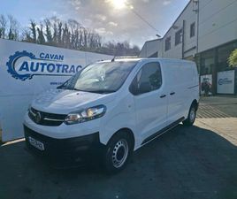 VAUXHALL VIVARO
