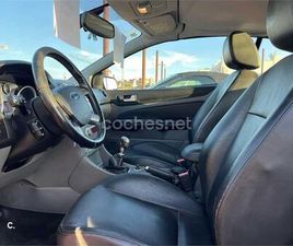 FORD FOCUS 2.0 TDCI CC TITANIUM