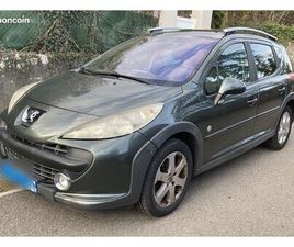 PEUGEOT 207 SW PEUGEOT 207 SW OUTDOOR TOIT PANORAMIQUE