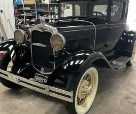 FORD MODEL A DELUXE COUPE 1930