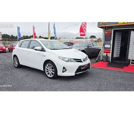TOYOTA AURIS / 1.8 VVT ESSENCE HYBRIDE 136 CH / ANNÉE 2013 / CT OK