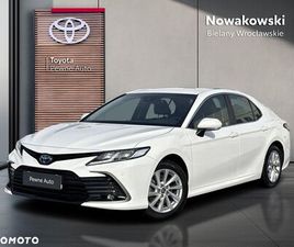 TOYOTA CAMRY 2.5 HYBRID COMFORT CVT