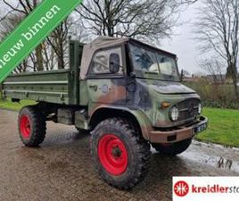 UNIMOG 404 AUTO KENTEKEN, MET 6 CILINDER BENZINE MOTOR