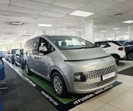 HYUNDAI STARIA 2.2D EXECUTIVE 9-SEATER