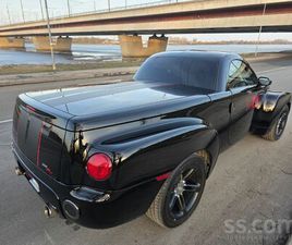 CHEVROLET SSR, CENA 25 000 €. NU ĻOTI SKAISTS UN RETS AUTO. CHEVROLET SUPER RIEPAS. SPORTA - SLUDINĀJUMI