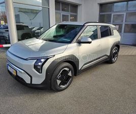 KIA EV3 58,3KWH EARTH PLUS SZALONAUTÓ AZONNAL ELVIHETŐ!