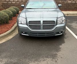 2006 DODGE MAGNUM R/T