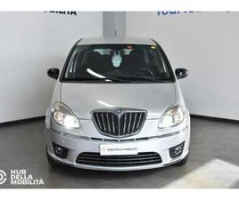 LANCIA MUSA 1.3 MJT 95 CV DFN PLATINUM DEL 2011 USATA A FOLIGNO
