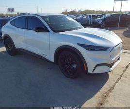 FORD MUSTANG MACH-E SELECT