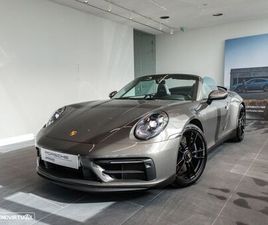 PORSCHE 911 (992) CARRERA 4 GTS PDK