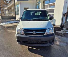 TOYOTA HIACE TOYOTA HI ACE HIACE 2,5 D-4D 120 4WD KURZ TRANSPORTER / KASTENWAGEN