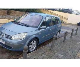 RENAULT - GRAND SCÉNIC